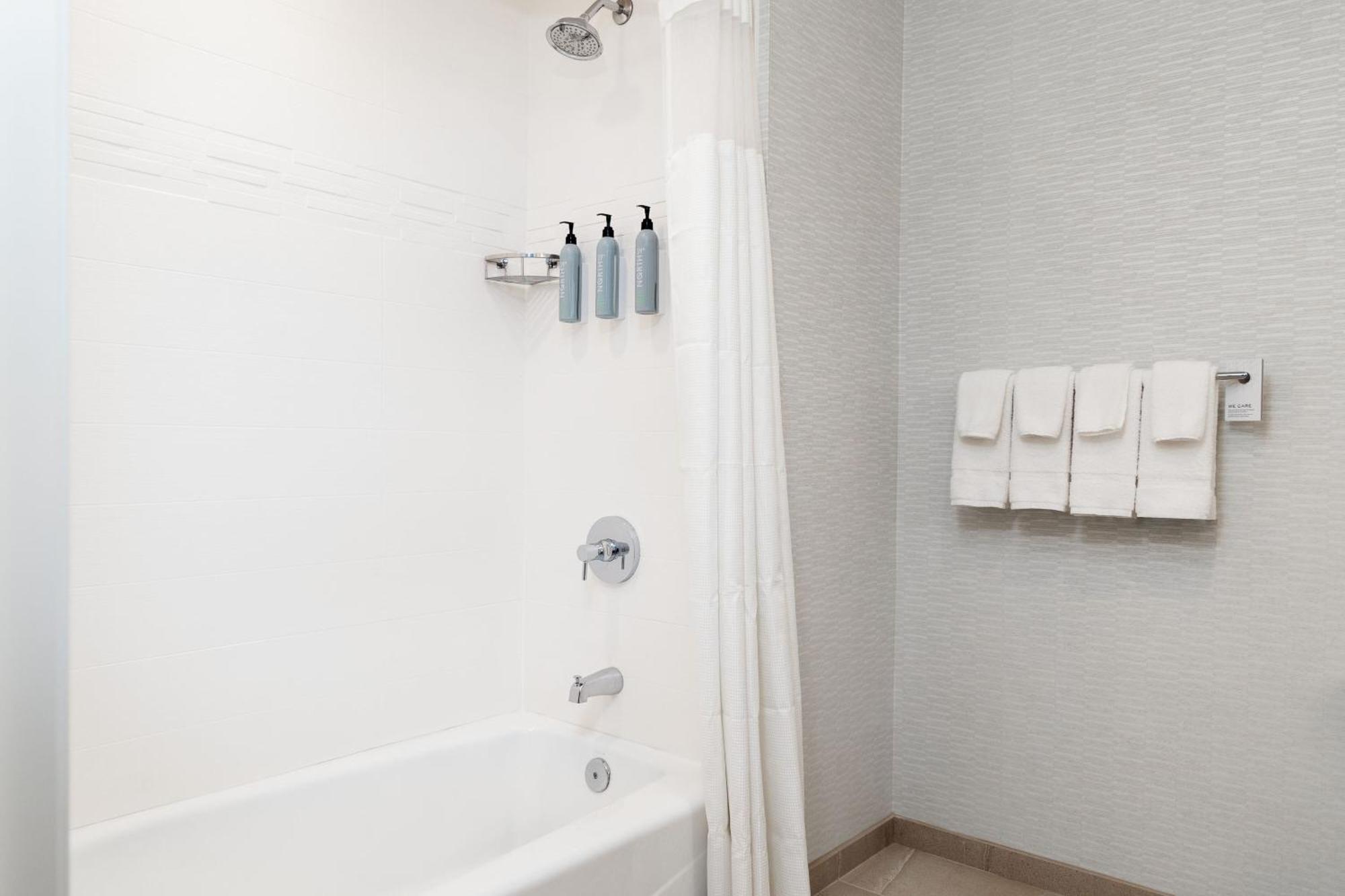 Residence Inn By Marriott Anaheim Brea Esterno foto